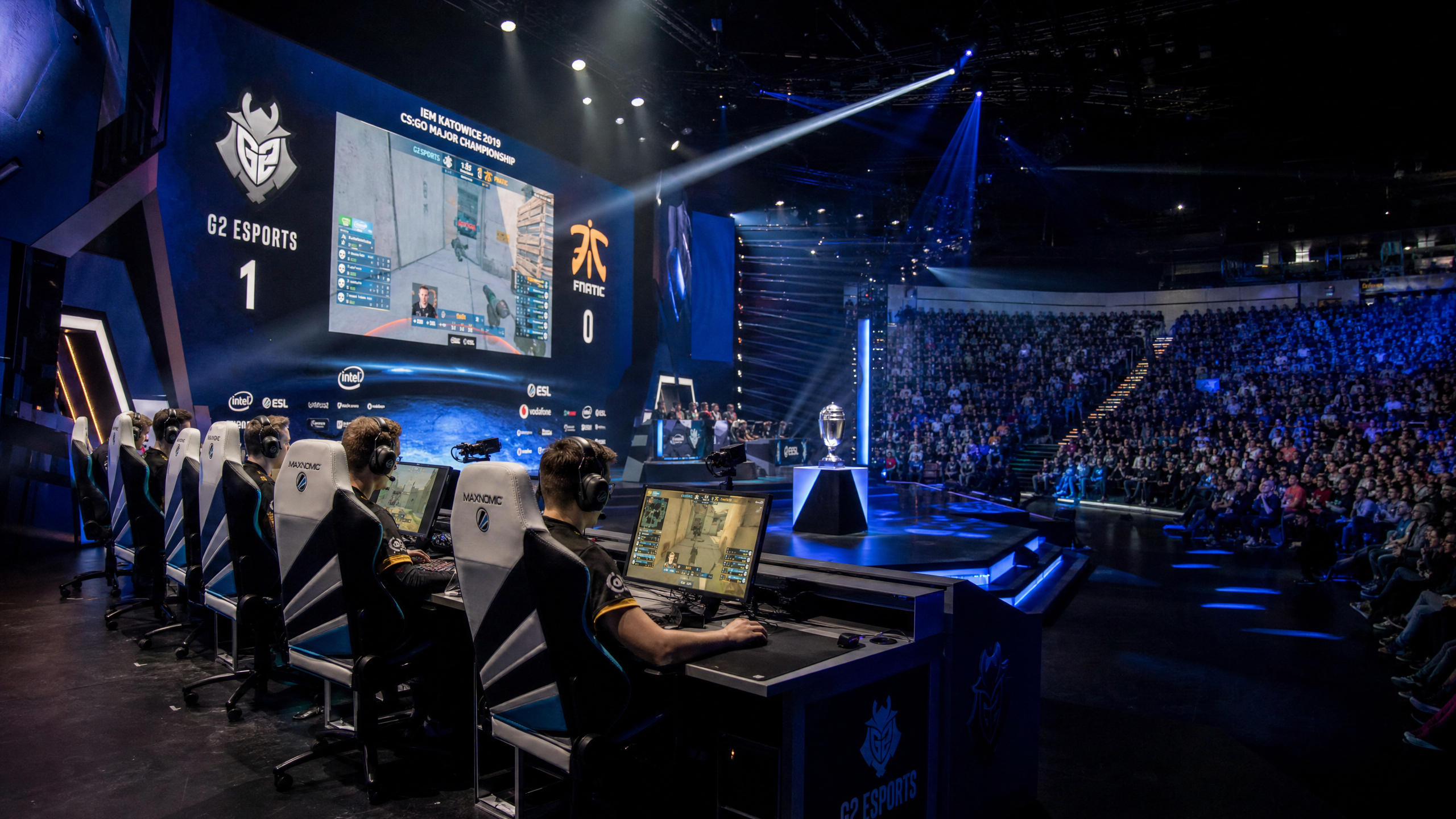 Esports tournament stage